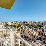 Apartment Amazing With Pool In Malta Is-Swieqi