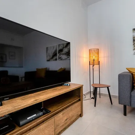 Apartament Amazing With Pool In Malta Is-Swieqi