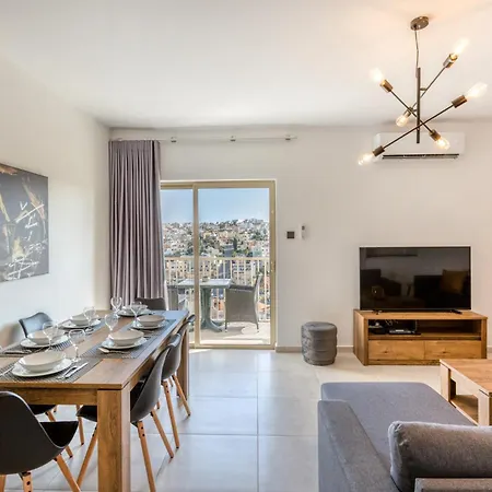 Apartament Amazing With Pool In Malta Is-Swieqi