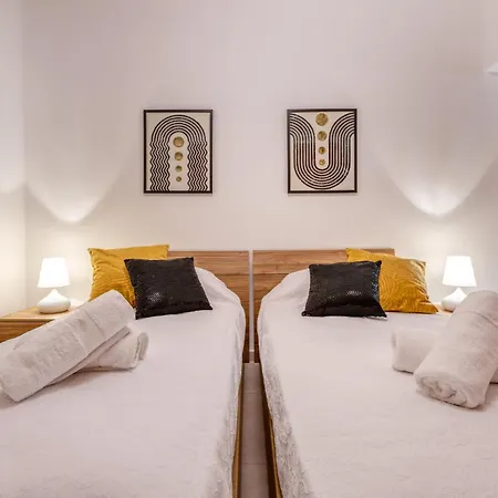 Apartman Amazing With Pool In Malta Is-Swieqi
