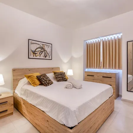 Apartament Amazing With Pool In Malta *