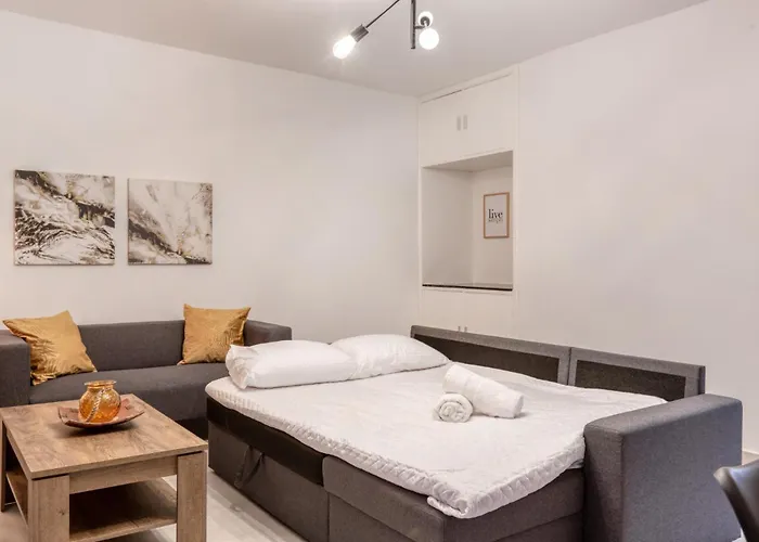 Lägenhet Amazing With Pool In Malta