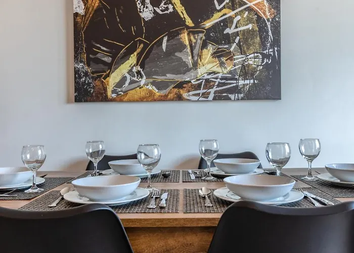 Amazing With Pool In Malta Lägenhet Is-Swieqi