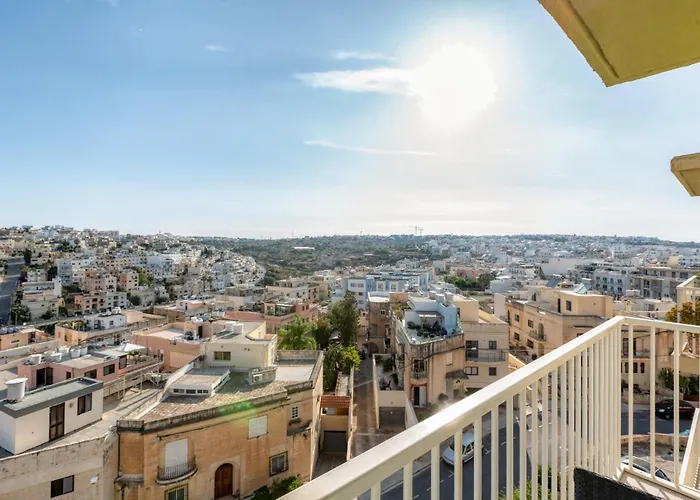 Amazing With Pool In Malta Lägenhet Is-Swieqi