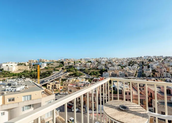 Lägenhet Amazing With Pool In Malta