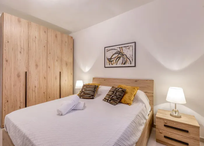 Lägenhet Amazing With Pool In Malta *