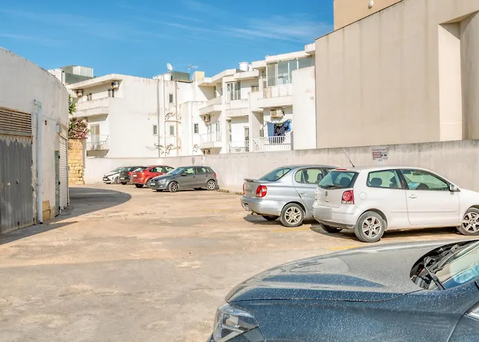 Amazing With Pool In Malta Lägenhet *